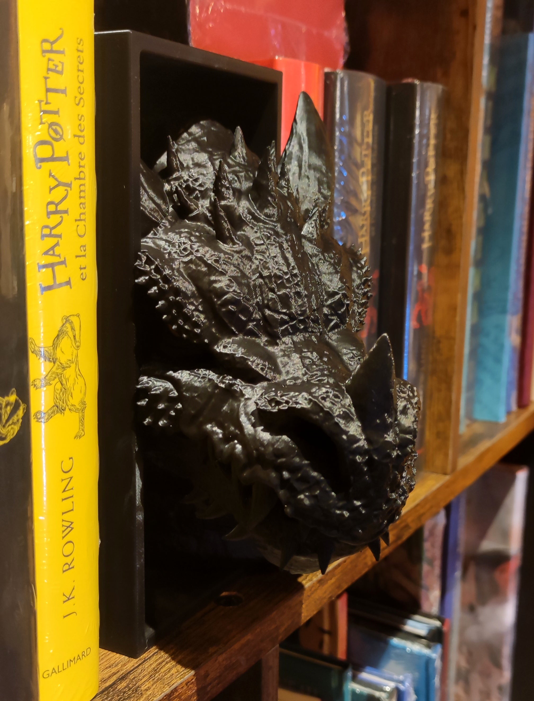 Booknook Dragon Noir 20cm