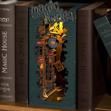 Diorama de bibliothèque - Maison Magique - La Muchette