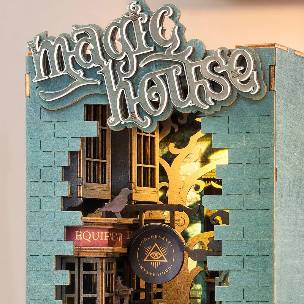 Diorama de bibliothèque - Maison Magique - La Muchette