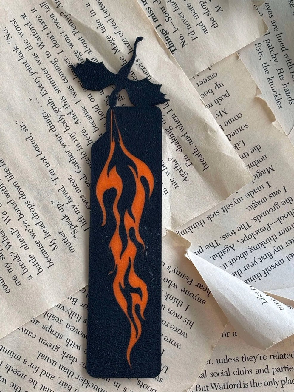 Dragon Avec Marque - Page Flamme - La Muchette
