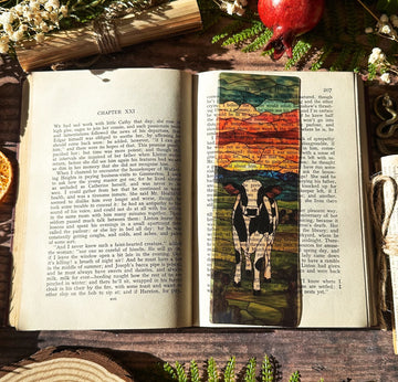 Marque-page Vitrail - Vache au soleil couchant