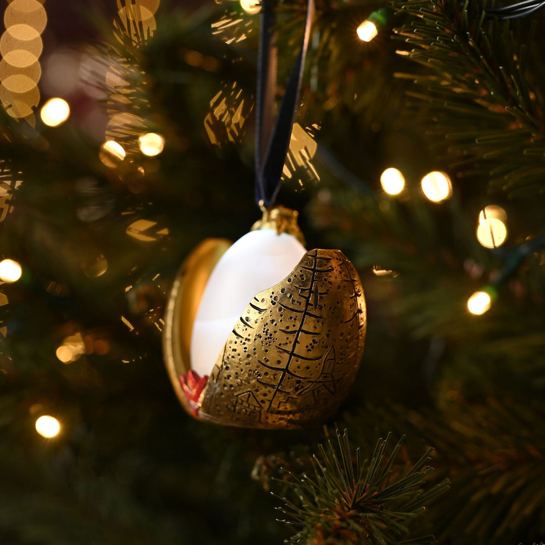 Décoration de Noël LED - Oeuf d'or