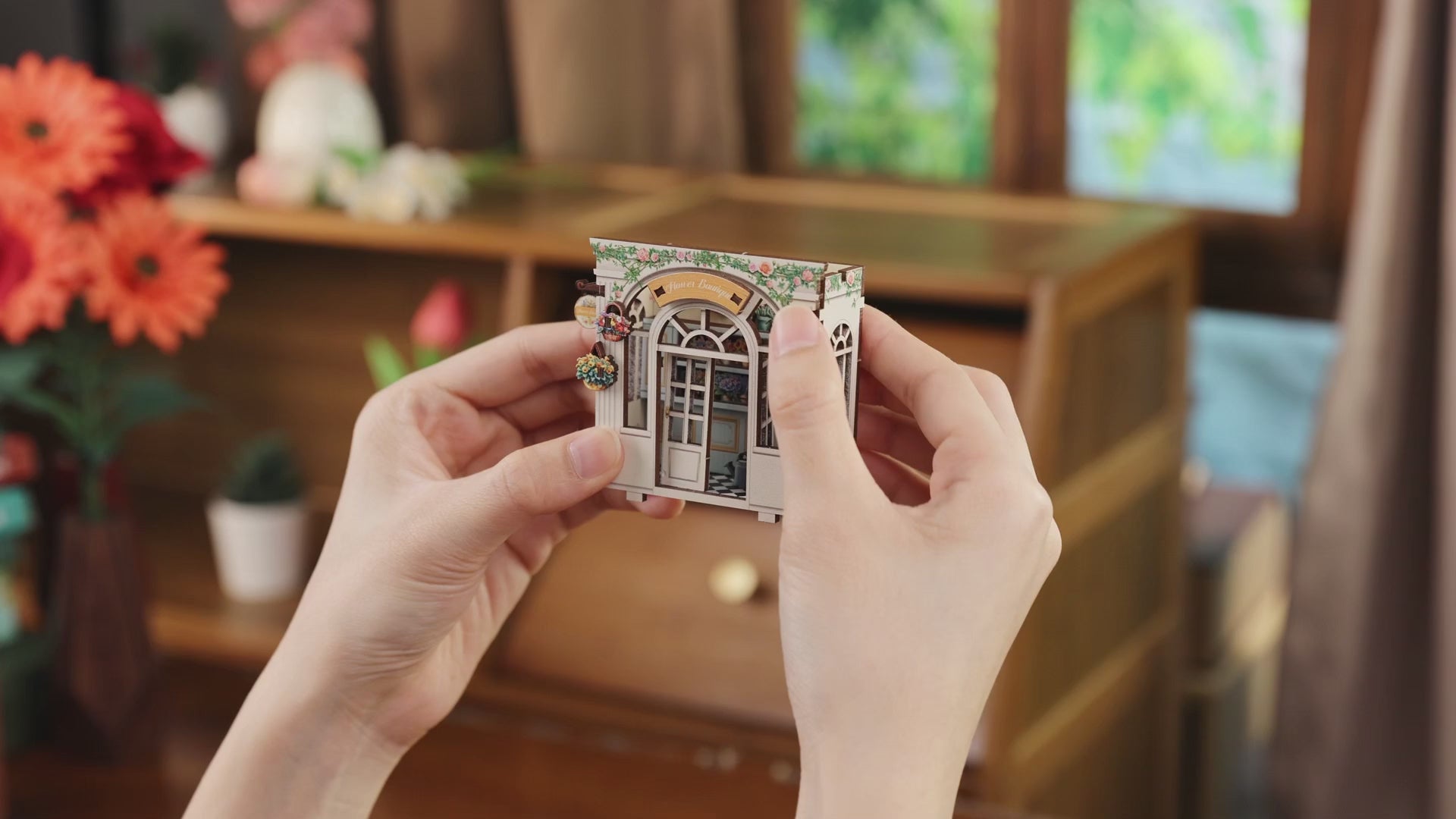 Mini Booknook Magnet - Boutique de fleurs